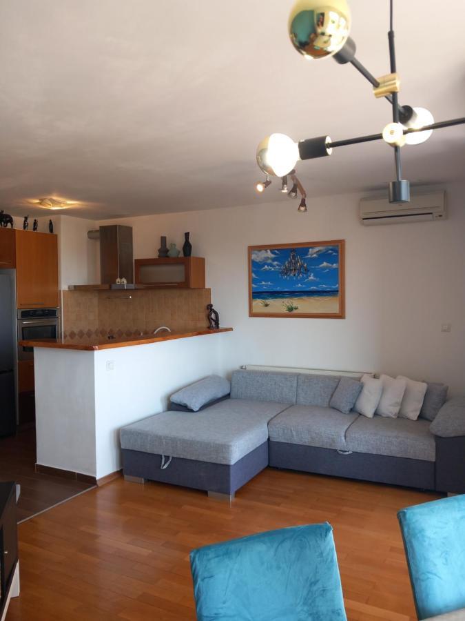 Apartment Inna With Free Garage Parking Zadar Exterior foto